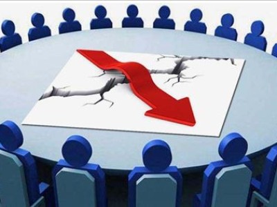 كلاس آموزشى مديريت در بحران و بلايا