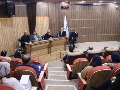 جلسه ديدار پرسنل با اعضاي محترم هيئت مديره بيمارستان